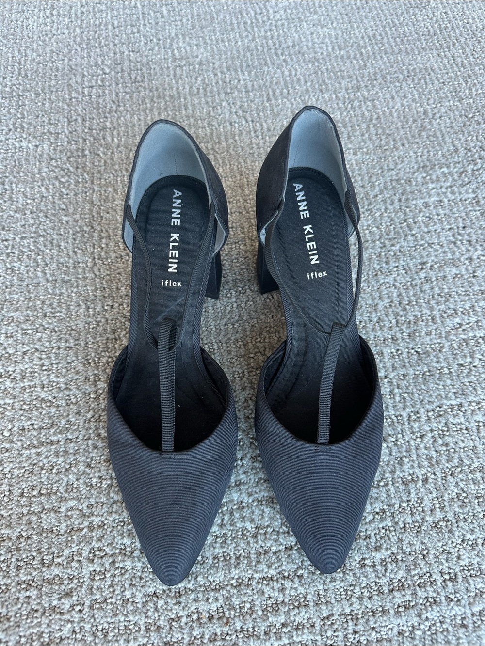 Anne Klein Black Pointed-Toe Pumps